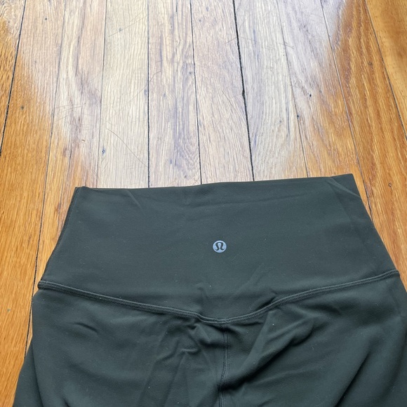 Lululemon align crops. Size 6. Army green color - Picture 2 of 2